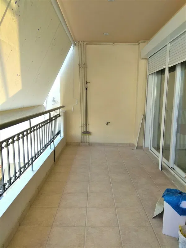 83 m² Renovated Two-Bedroom Apartment for Sale in Center Athens, Athens Center — photo 5