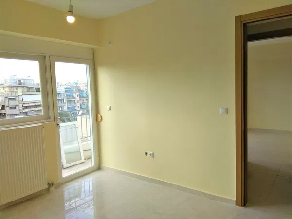 83 m² Renovated Two-Bedroom Apartment for Sale in Center Athens, Athens Center — photo 3