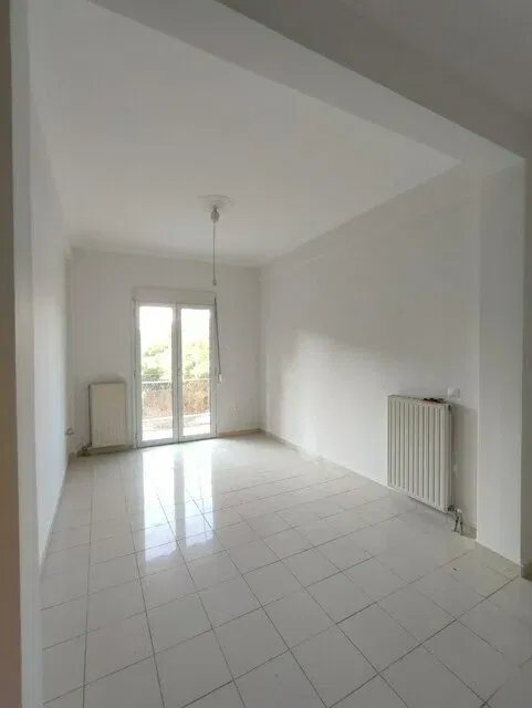 62 m² Two-Bedroom Apartment for Sale in Sepolia, Athens Center — photo 3