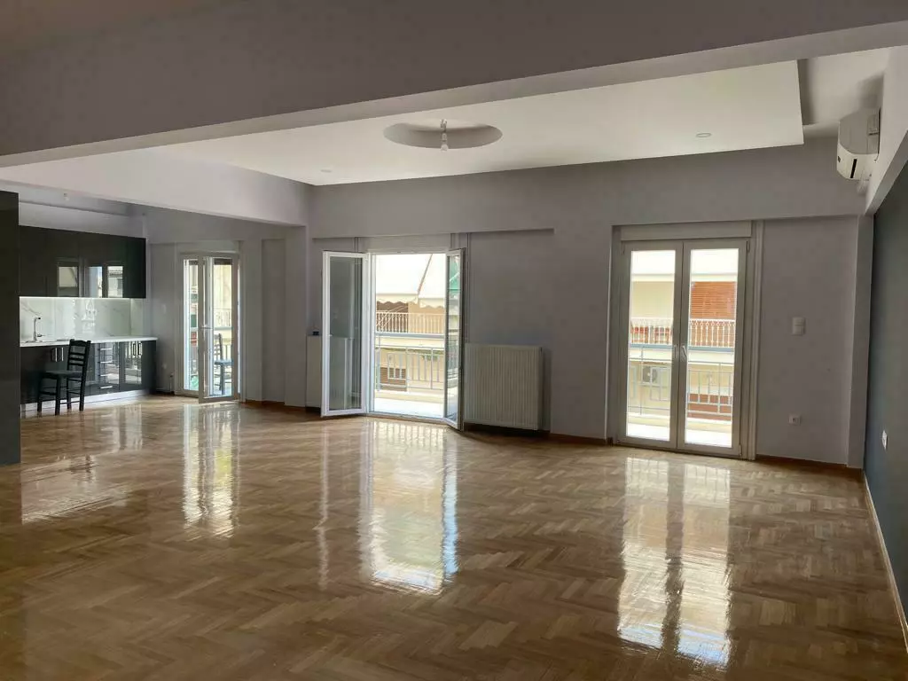 Renovated 140 m² Apartment with Three Bedrooms for Sale in Pangrati, Athens Center