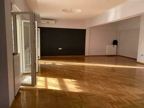 Renovated 140 m² Apartment with Three Bedrooms for Sale in Pangrati, Athens Center — photo 3