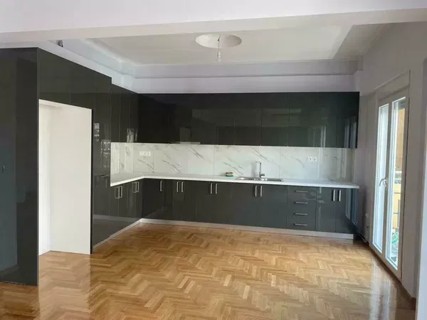 Renovated 140 m² Apartment with Three Bedrooms for Sale in Pangrati, Athens Center — photo 4
