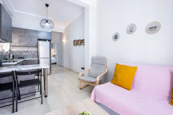 Renovated One-Bedroom Apartment for Sale in Piraeus, Piraeus Suburbs — photo 2