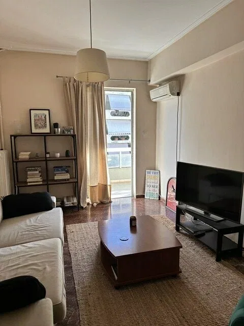 Two-Bedroom Apartment for Sale in Nea Smyrni, Athens Southern suburbs with Central heating