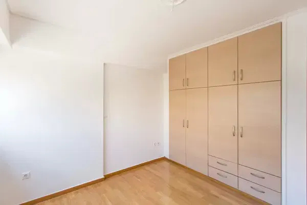 130 m² Three-Bedroom Apartment for Sale in Rafina, Rafina - Pikermi — photo 4