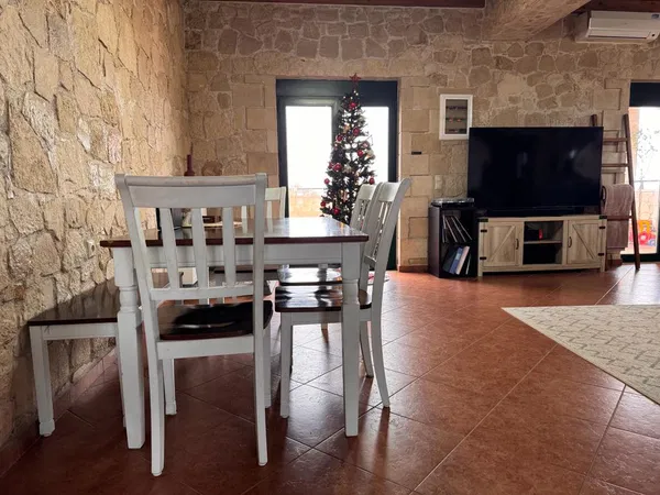 Seafront Three-Bedroom Villa for Sale in Chorafakia, Akrotiri — photo 2