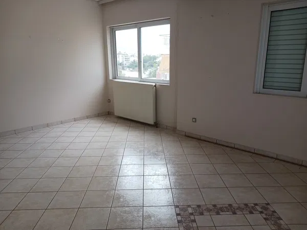 130 m² Three-Bedroom Apartment for Sale in Ilioupoli, Athens Southern suburbs — photo 4