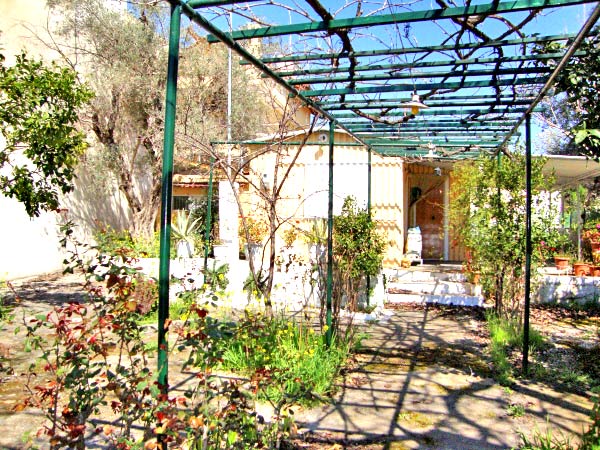 One-Bedroom Villa for Sale in Stylida, Fthiotida