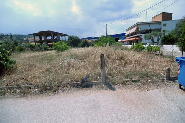 Seafront 972 m² Plot for Sale in Aigio, Peloponnese — photo 2