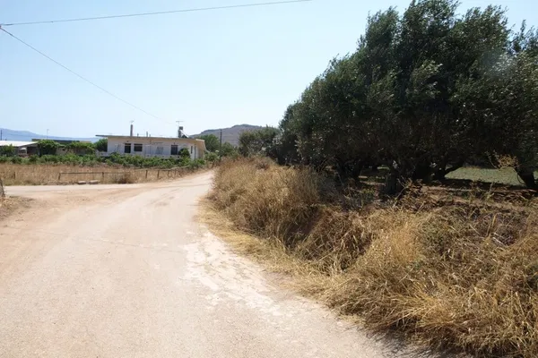 Seafront 1,400 m² Plot for Sale in Kissamos, Chania — photo 2