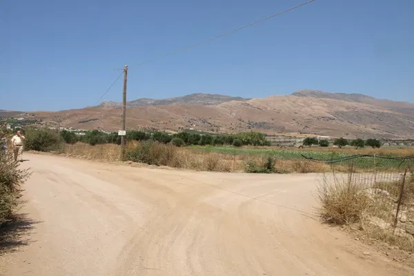 Seafront 1,400 m² Plot for Sale in Kissamos, Chania — photo 4