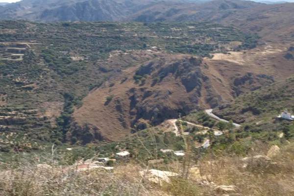 Seafront 3,000 m² Plot for Sale in Topolia, Kissamos — photo 5