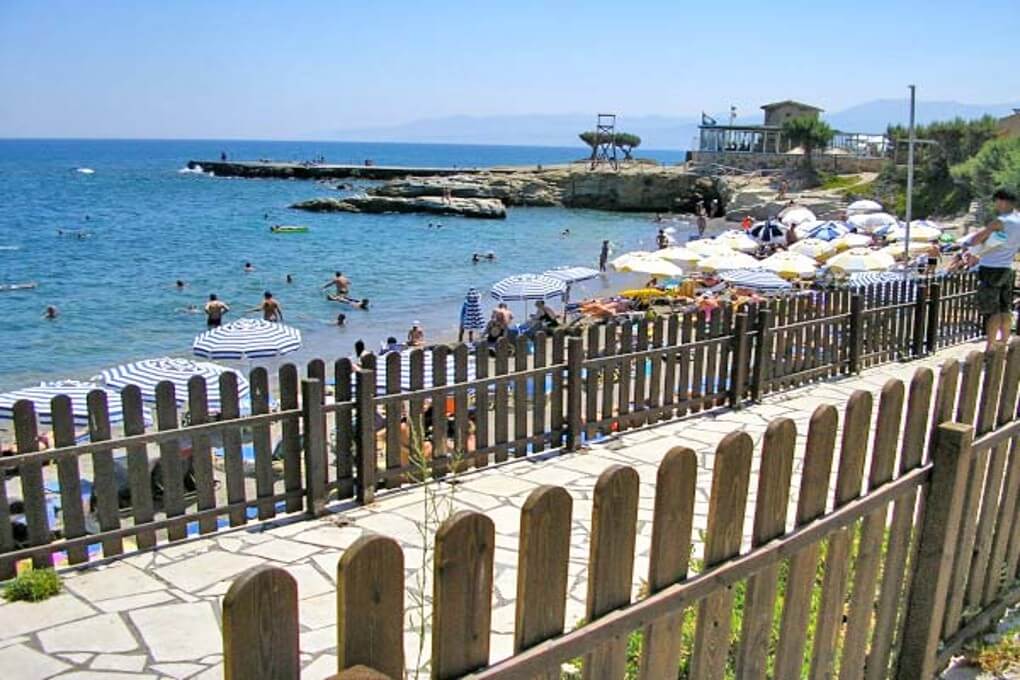 2,400 m² Plot for Sale in Hersonissos, Heraklion