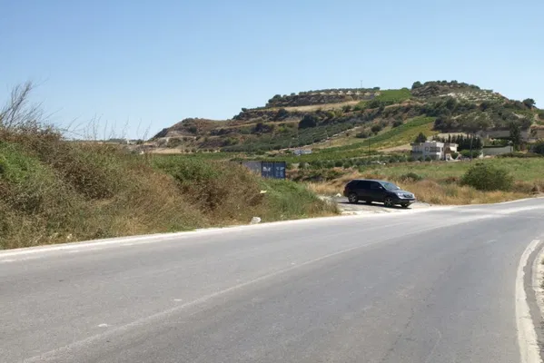 Seafront 22,000 m² Plot for Sale in Voutes, Heraklion — photo 5