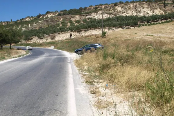 Seafront 22,000 m² Plot for Sale in Voutes, Heraklion — photo 4