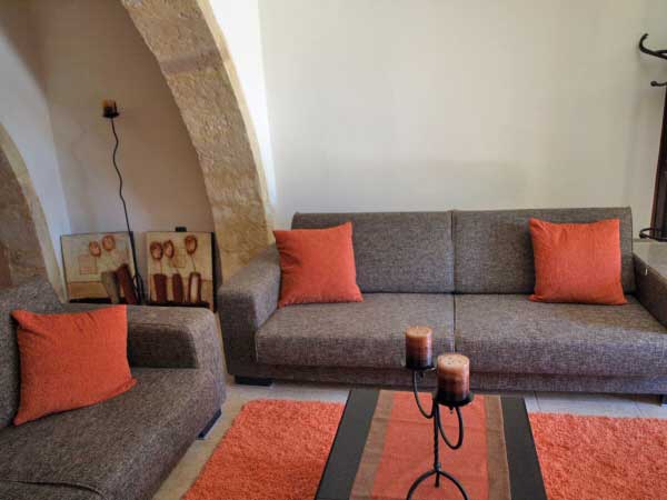 Seafront Six-Bedroom Villa for Sale in Rodopou, Kissamos