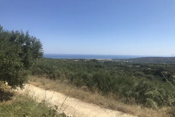 Seafront 4,375 m² Plot of Land for Sale in Polemarchi, Platanias — photo 3