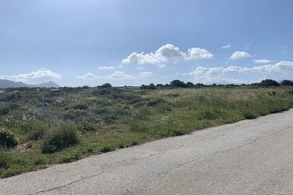 Seafront 14,000 m² Plot of Land for Sale in Tersanas, Akrotiri