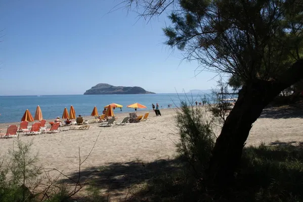 Sea-View 2,100 m² Plot for Sale in Platanias, Chania — photo 3
