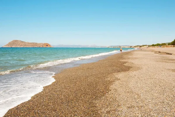 Sea-View 2,100 m² Plot for Sale in Platanias, Chania