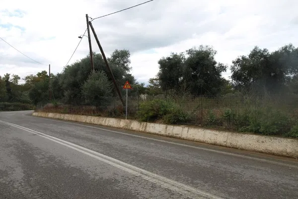 Seafront 4,700 m² Plot for Sale in Perivolia, Chania — photo 3
