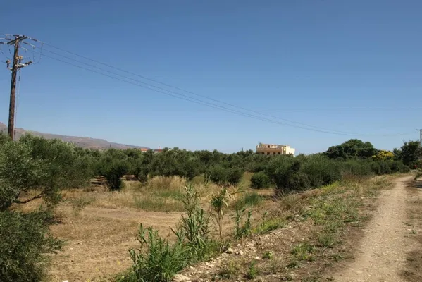 Seafront 10,500 m² Plot for Sale in Kolymbari, Platanias