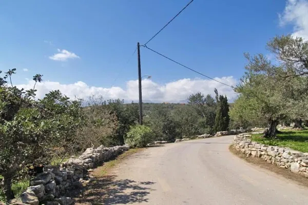 Seafront 7,700 m² Land for Sale in Douliana, Apokoronas — photo 5