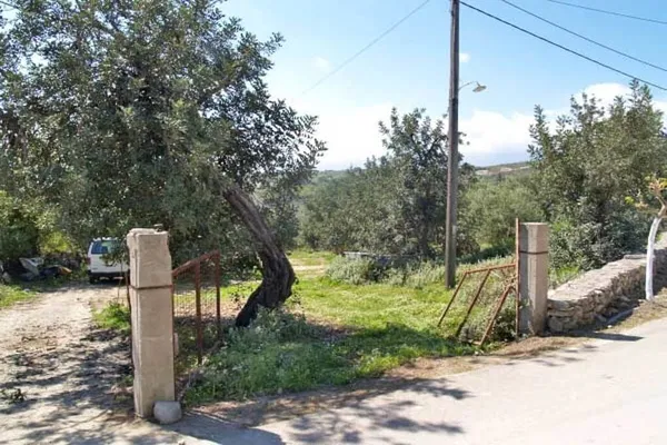 Seafront 7,700 m² Land for Sale in Douliana, Apokoronas — photo 3