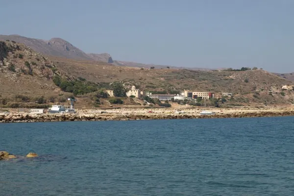 Sea-View 1,000 m² Plot for Sale in Kolymbari, Platanias — photo 4