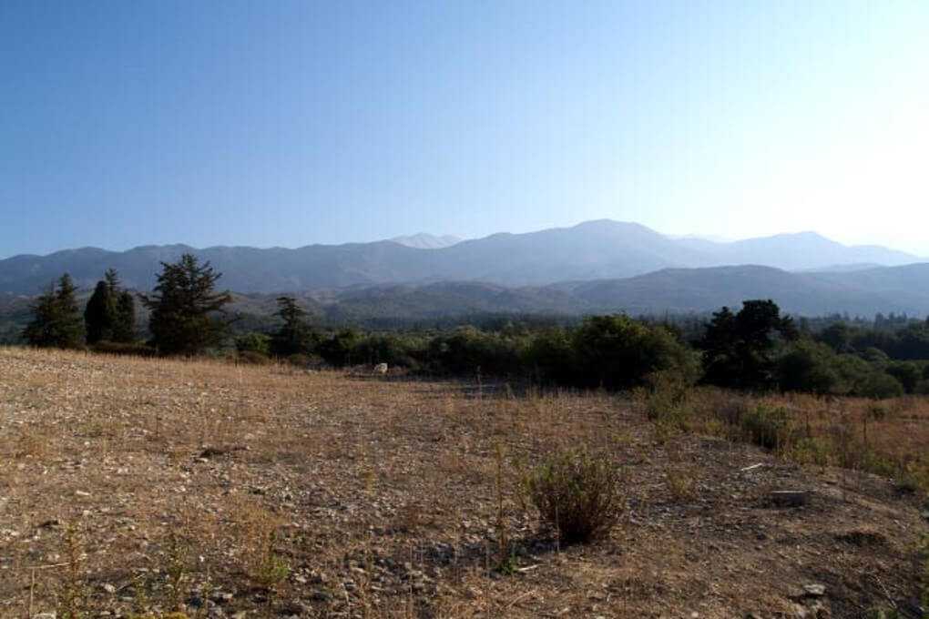 Seafront 2,080 m² Land for Sale in Nippos, Apokoronas