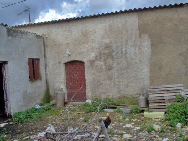 Seafront 60 m² Villa with One Bedrooms for Sale in Roustika, Rethymnon — photo 3