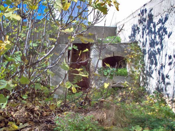 Seafront Villa for Sale in Amnatos, Amari