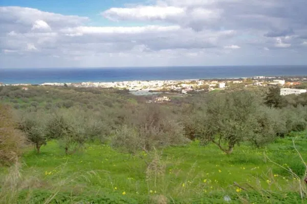 Seafront 27,700 m² Plot for Sale in Missiria, Rethymnon — photo 3