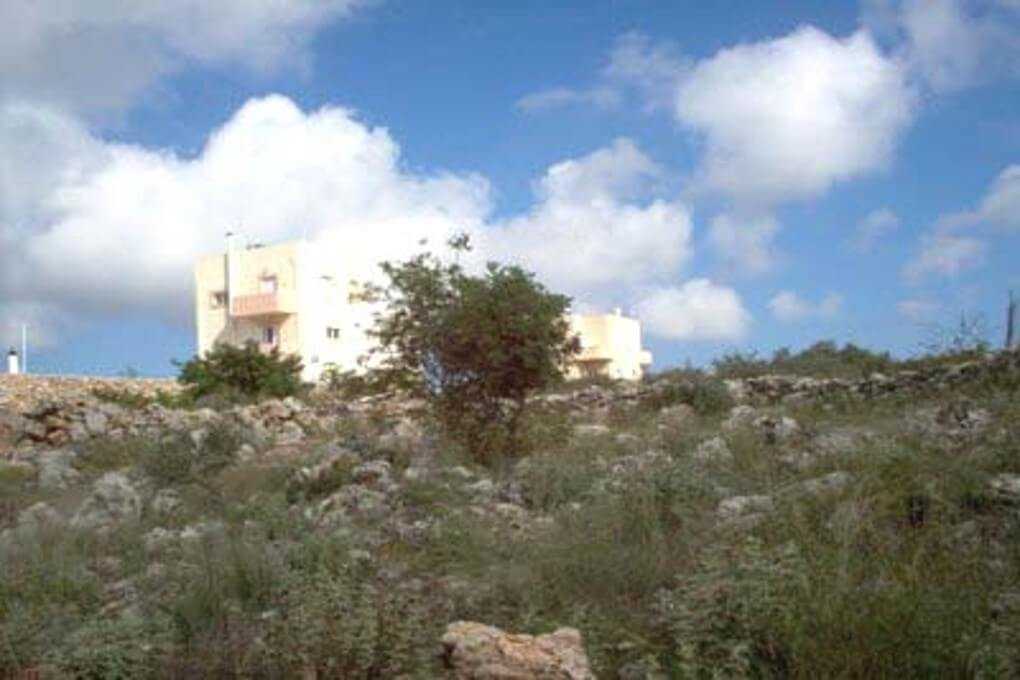 Seafront 4,000 m² Land for Sale in Somatas, Rethymnon