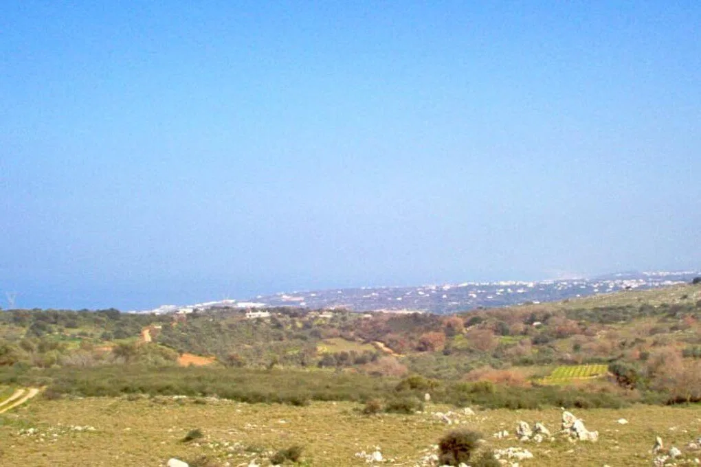 Seafront 108,751 m² Land for Sale in Gerani, Platanias